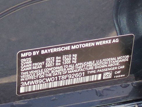 Used 2026 BMW 330i xDrive Sedan w/ M Sport Package AWD/4WD image 32