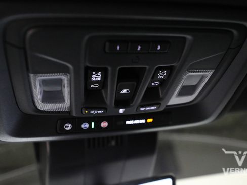 Used 2025 GMC Sierra 1500 AT4X AWD/4WD image 24