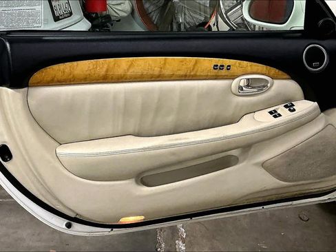 Used 2005 Lexus SC 430 Convertible image 23