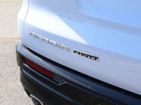 New 2026 GMC Acadia Denali Ultimate AWD/4WD image 8