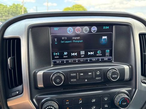 Used 2018 GMC Sierra 2500 SLE w/ Snow Plow Prep Package AWD/4WD image 30