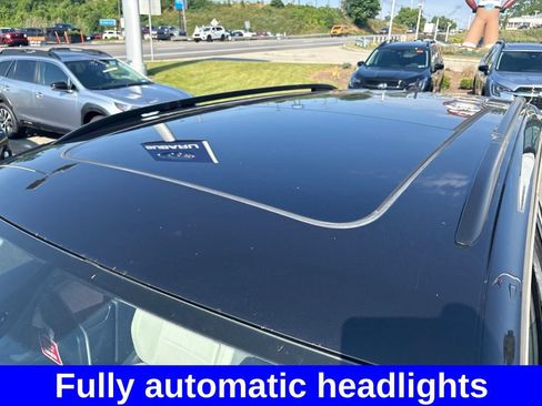 Used 2019 Volkswagen Tiguan SE w/ Panoramic Sunroof Package AWD/4WD image 10