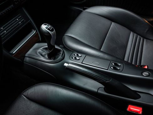 Used 2003 Porsche 911 Turbo AWD/4WD image 19