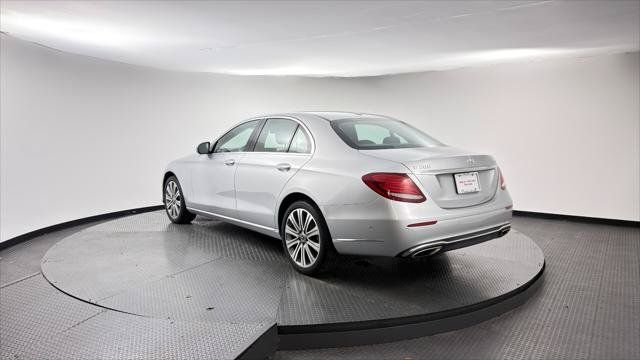 Used 2018 Mercedes-Benz E 300 4MATIC w/ Premium 1 Package image 6