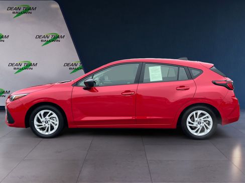 Certified 2025 Subaru Impreza 2.0i image 5