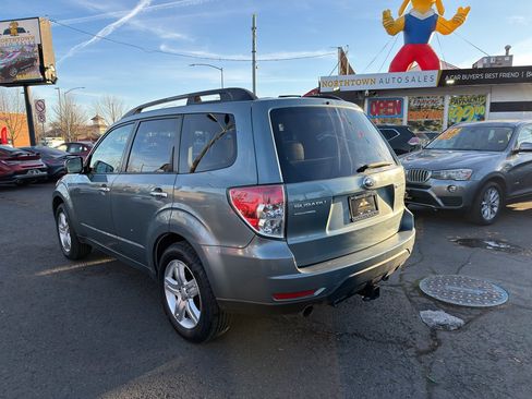 Used 2010 Subaru Forester 2.5X Limited image 4