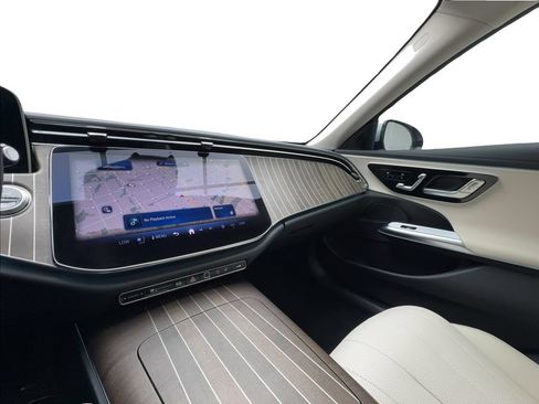 Used 2026 Mercedes-Benz E 350 Sedan image 39