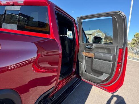 Used 2022 Chevrolet Silverado 3500 High Country w/ Z71 Off-Road Package image 23