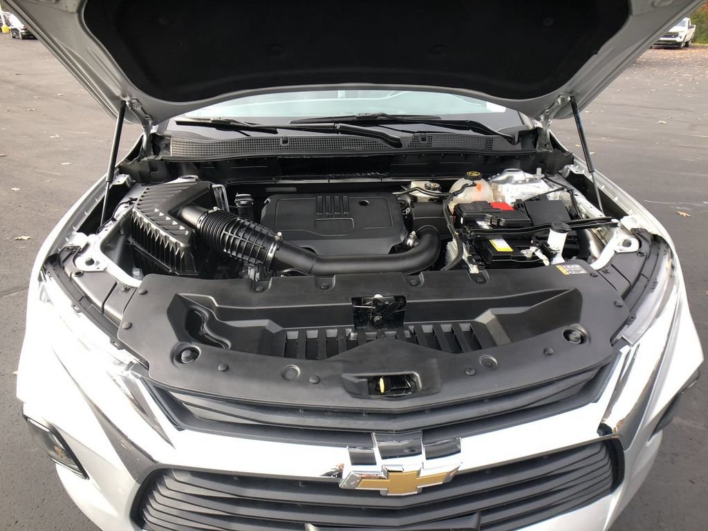 Used 2022 Chevrolet Blazer LT FWD image 25