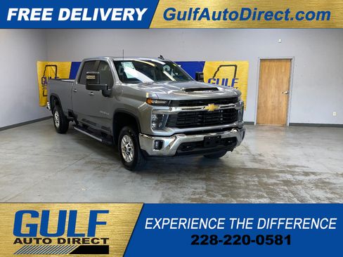 Used 2025 Chevrolet Silverado 2500 LT w/ Convenience Package AWD/4WD image 1