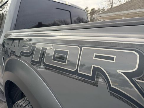 Used 2018 Ford F150 Raptor w/ Equipment Group 802A Luxury image 31