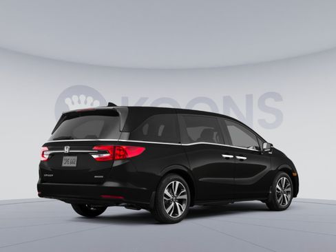 Used 2023 Honda Odyssey Touring image 4