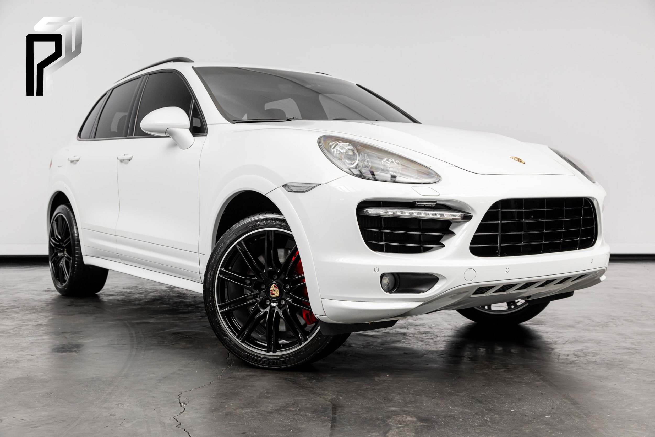 Used 2014 Porsche Cayenne Turbo S AWD/4WD image 1