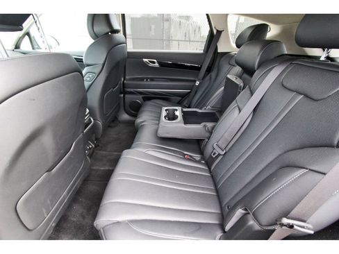 Used 2025 Genesis GV80 2.5T Standard AWD/4WD image 7