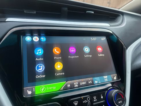 Used 2019 Chevrolet Bolt Premier image 16