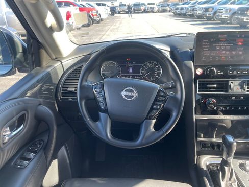Used 2024 Nissan Armada SV image 16