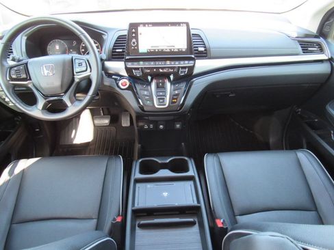 Used 2025 Honda Odyssey Touring image 22