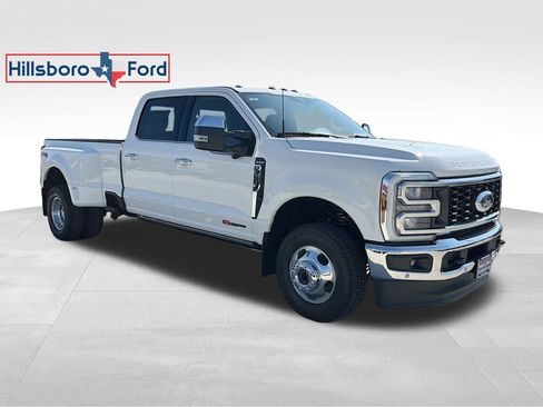 New 2026 Ford F350 King Ranch w/ Chrome Package AWD/4WD image 4