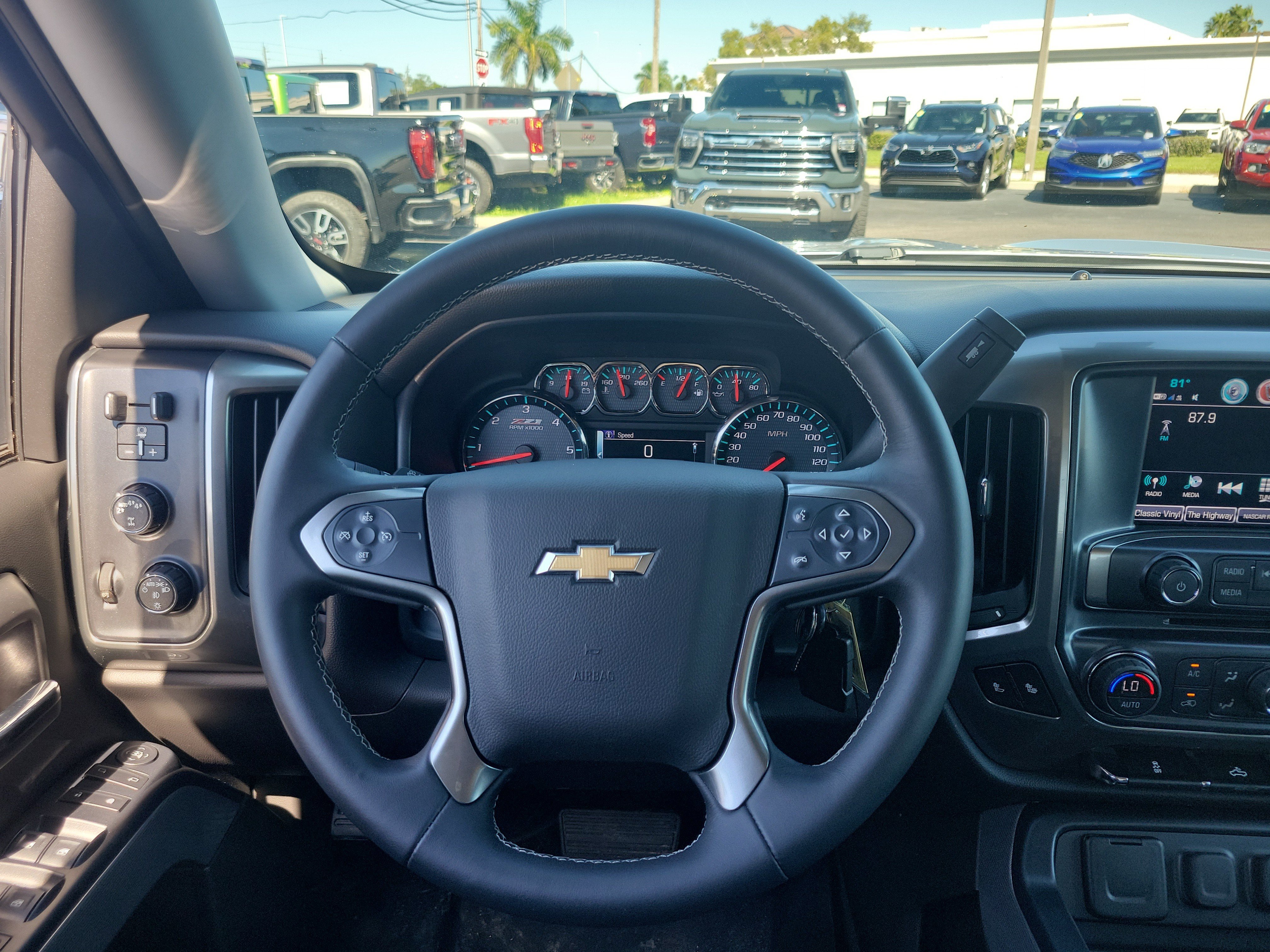 Used 2018 Chevrolet Silverado 1500 LT w/ All Star Edition AWD/4WD image 16