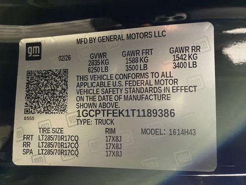Certified 2026 Chevrolet Colorado ZR2 w/ Technology Package AWD/4WD image 33
