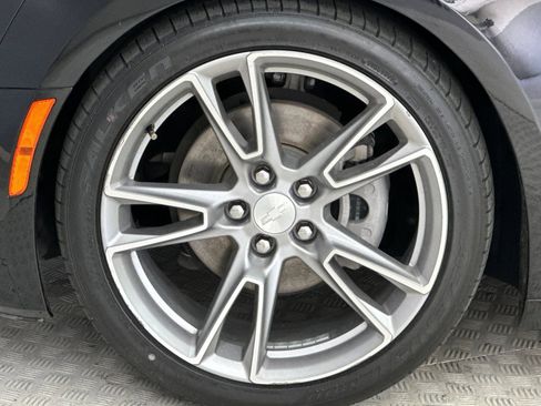 Used 2021 Chevrolet Camaro LT w/ RS Package RWD image 11