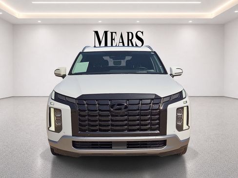 Used 2023 Hyundai Palisade Limited FWD image 8