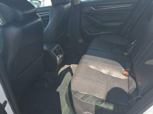 Used 2021 Honda Accord EX-L image 7