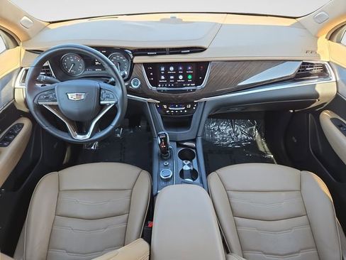 Used 2024 Cadillac XT6 Premium Luxury w/ Platinum Package AWD/4WD image 9