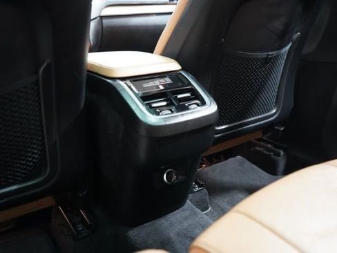 Used 2016 Volvo XC90 T6 Inscription image 32