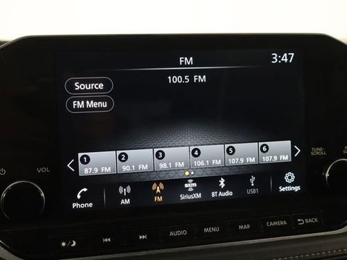 Used 2022 Nissan Rogue Platinum w/ Head-Up Display Package AWD/4WD image 26
