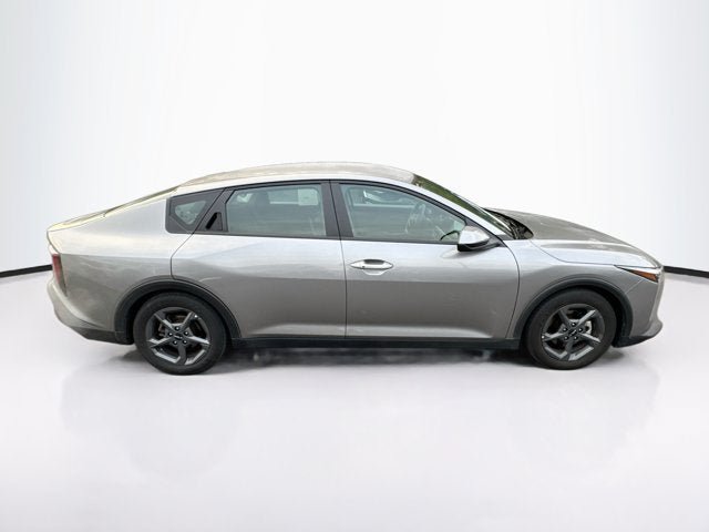 Certified 2025 Kia K4 FWD image 4