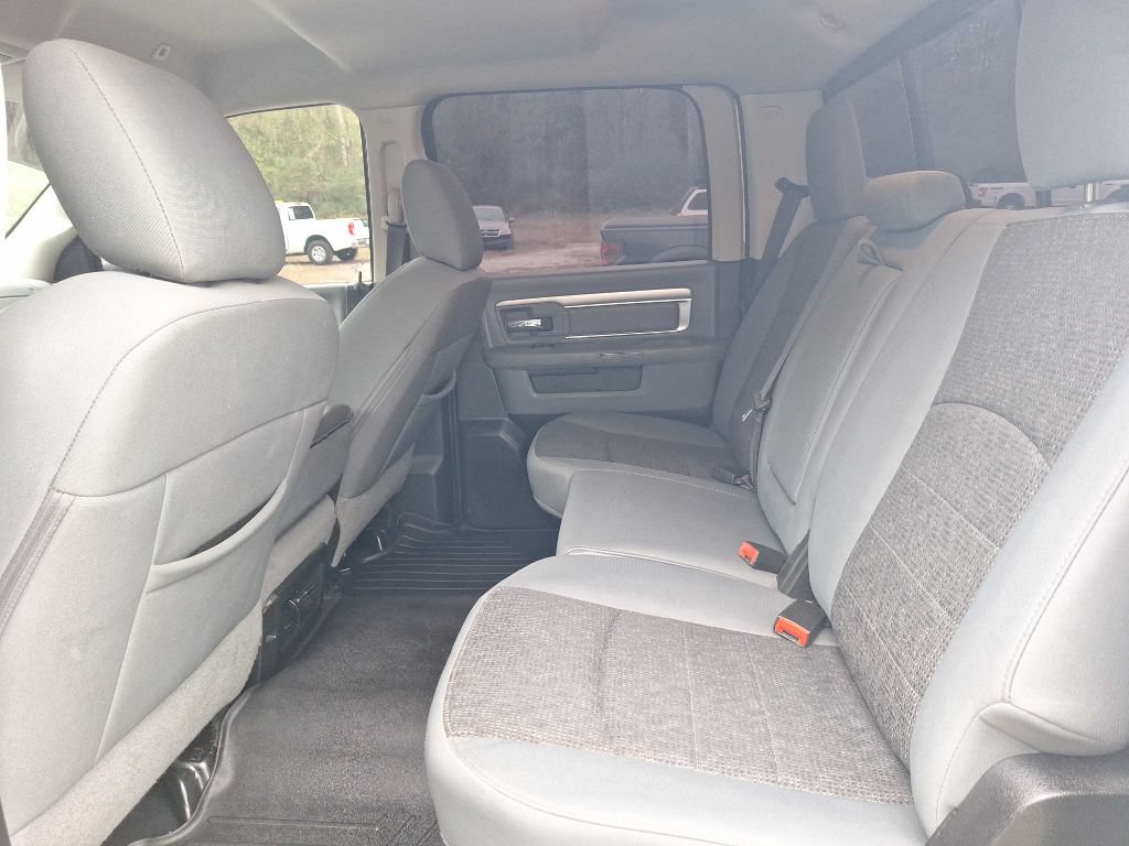 Used 2019 RAM 1500 Big Horn RWD image 16