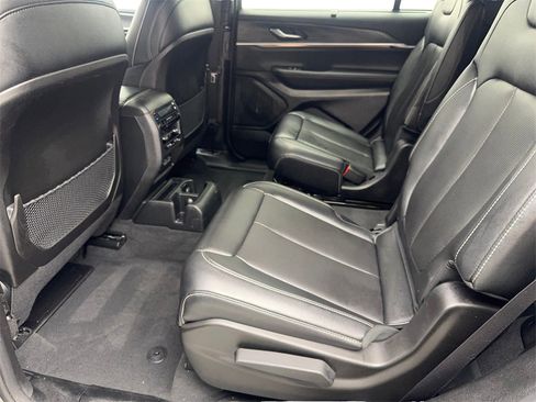 Used 2024 Jeep Grand Cherokee L Limited w/ Luxury Tech Group II image 35