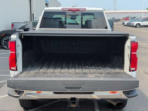 Used 2025 Chevrolet Silverado 2500 LTZ w/ LTZ Convenience Package AWD/4WD image 8