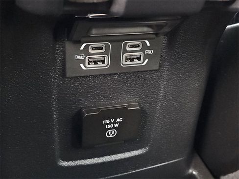 Used 2023 Jeep Wrangler Unlimited Sahara w/ Cold Weather Group image 21