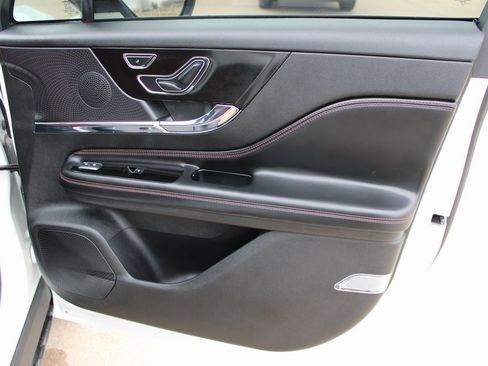 Used 2024 Lincoln Corsair Reserve w/ Equipment Group 201A image 47