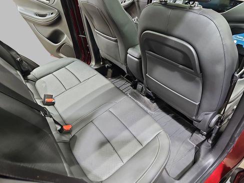 Certified 2023 Buick Encore GX Essence w/ Experience Buick Package FWD image 14