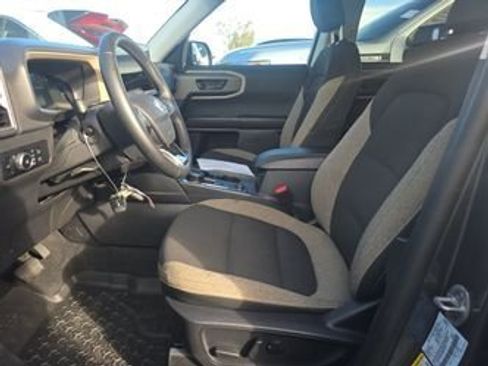 Used 2025 Ford Bronco Sport Big Bend w/ Convenience Package image 4