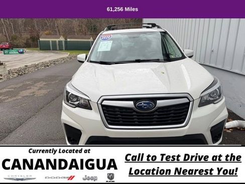 Used 2020 Subaru Forester Premium image 2