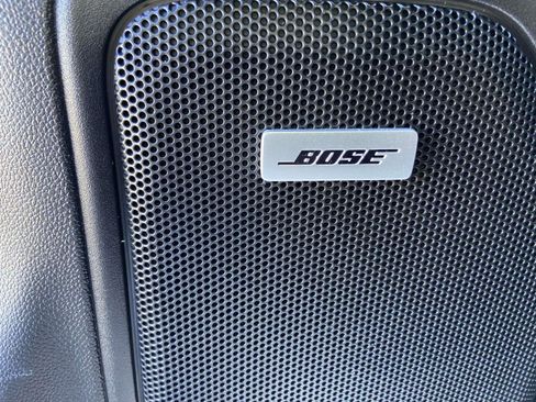 Used 2020 Chevrolet Silverado 1500 High Country w/ Technology Package image 9