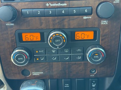 Used 2008 Nissan Titan 2WD Crew Cab image 23