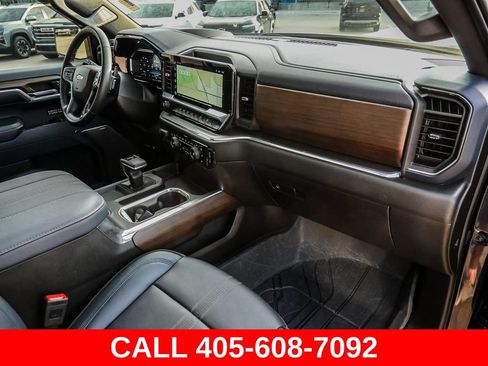 Used 2024 Chevrolet Silverado 1500 High Country w/ High Country Premium Package AWD/4WD image 19