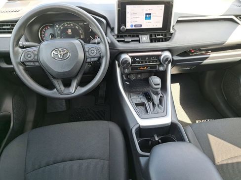 Used 2025 Toyota RAV4 LE FWD image 20
