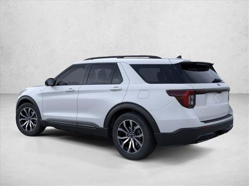 New 2026 Ford Explorer ST-Line AWD/4WD image 4