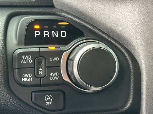 Used 2025 RAM 1500 Big Horn AWD/4WD image 20