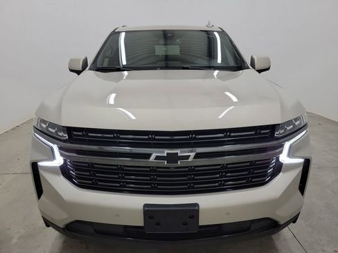 Used 2021 Chevrolet Tahoe RST w/ Luxury Package image 2