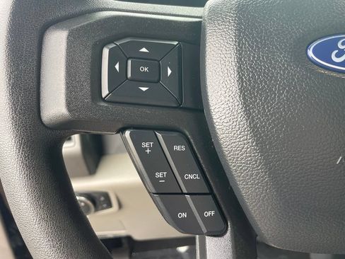 Used 2022 Ford F250 XL w/ STX Appearance Package AWD/4WD image 26