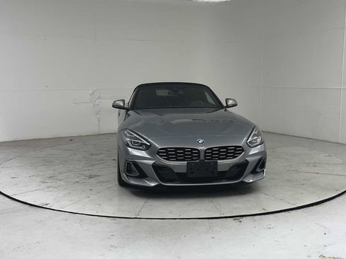 Used 2023 BMW Z4 M40i w/ Premium Package RWD image 7
