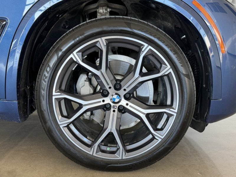 Used 2019 BMW X5 xDrive40i w/ M Sport Package AWD/4WD image 10