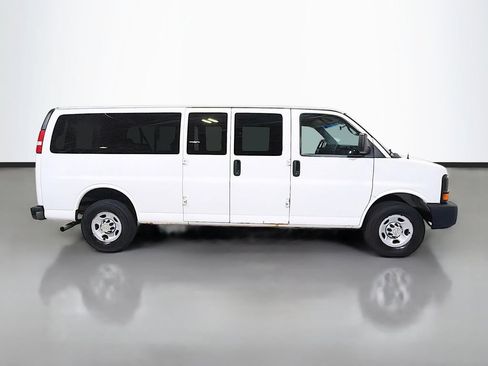 Used 2013 Chevrolet Express 3500 LS w/ Power Package RWD image 7